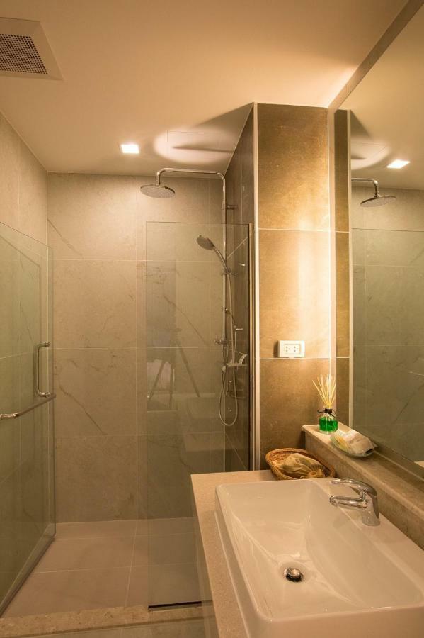 Apartament Nava De Astra Chiang Mai Zewnętrze zdjęcie